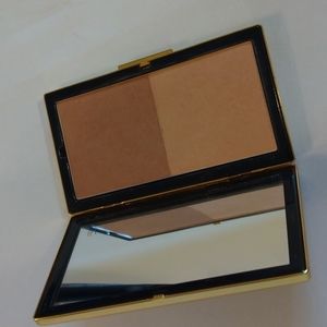Victoria Beckham Beauty matte bronzing brick 01
